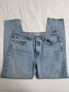 Levi's Women's Wedgie Straight Leg Jeans - Light Blue Wash